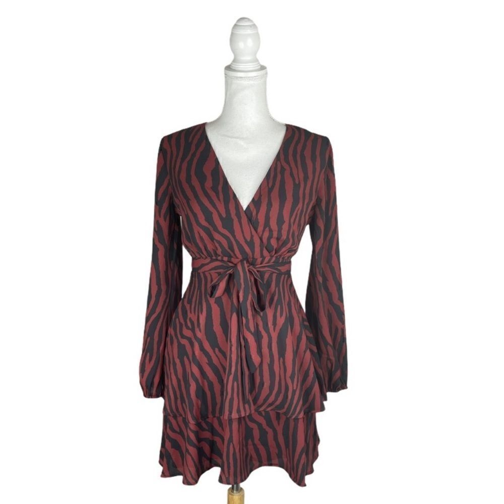 Sadie & Sage NWT Maroon Red & Black Zebra Print Mini Dress Size Medium